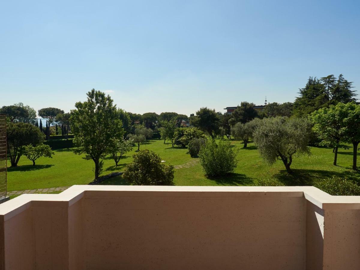 Appartamento Anna Desenzano del Garda Eksteriør bilde