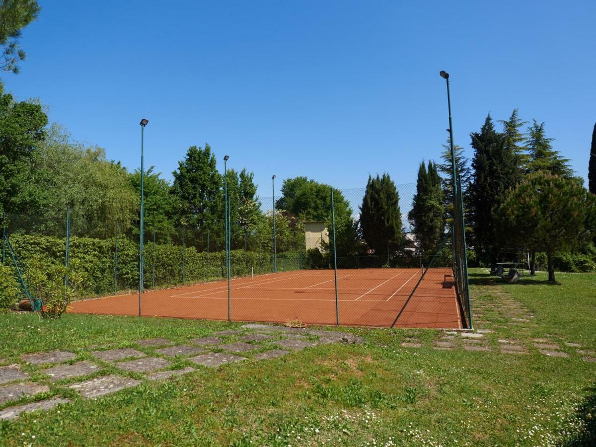 Appartamento Anna Desenzano del Garda Eksteriør bilde